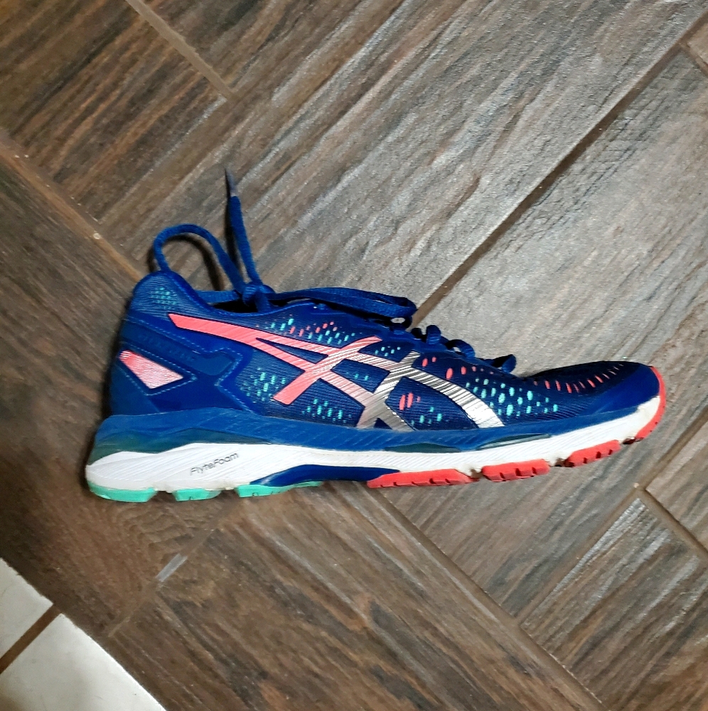 Running Shoes